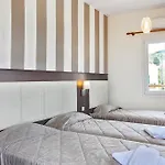 Akti Fine 3*