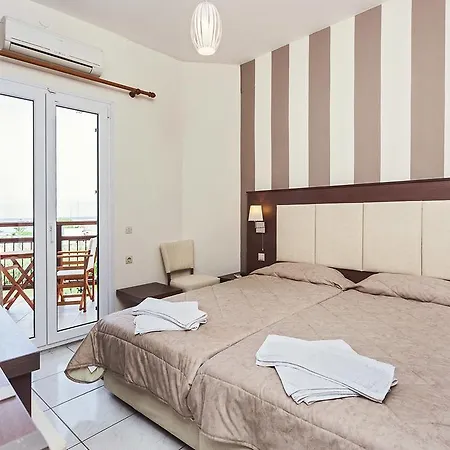 Guest house Akti Fine 2*